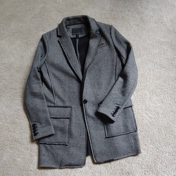 Banana Republic Jackets & Blazers - Fall coat EUC